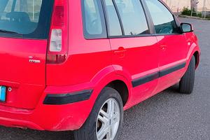 Ford Fusion 1.4 68cv anno2007 adatta neopatentati 