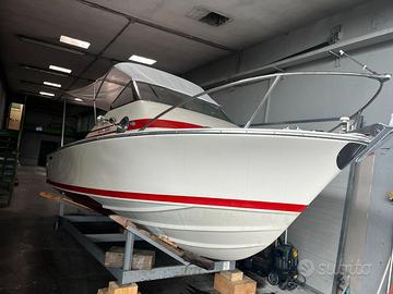 BARCA NATANTE RIVA BERTRAM 20 BAHIAMAR