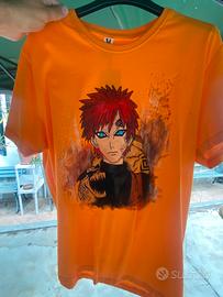 T-Shirt Gaara (Naruto) Dipinta a Mano – Opera Unic