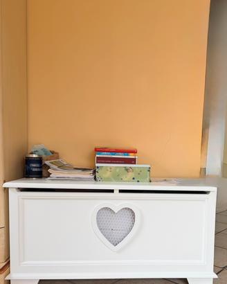 Cassapanca in legno