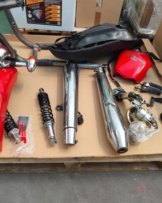 Triumph Thruxton 900- PEZZI DI RICAMBIO