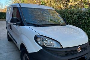 Fiat Doblò 2022 1.6 100000 km certificati