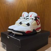 Jordan 4 retro Red Cement