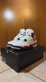 Jordan 4 retro Red Cement