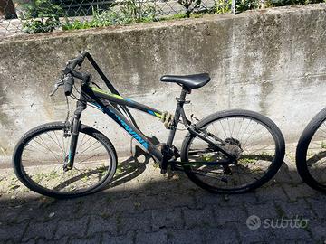 Mountain Bike B-Twin