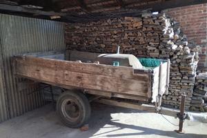 Carro in legno per trattore