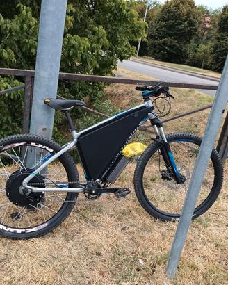 Rockrider elettrificata