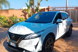 Bella Nissan qashqai