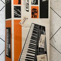 PIANOLA YAMAHA PSR-F51