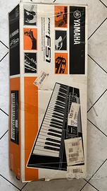 PIANOLA YAMAHA PSR-F51