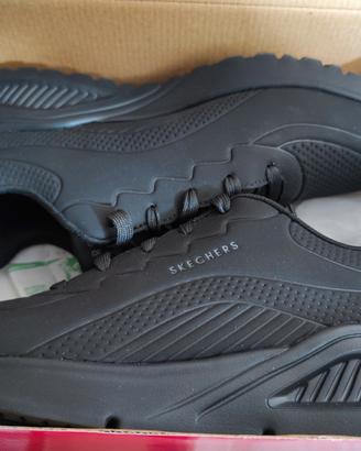 scarpe skechers nere uomo taglia 43