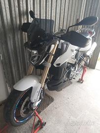 F800R