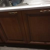 cucina in legno buono