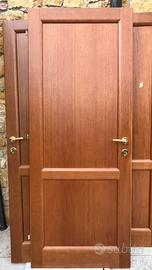 Porte finitura in noce: battente scrigno sopraluce