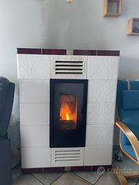 Stufa a pellet Eva Calor Silvia 11kW in maiolica