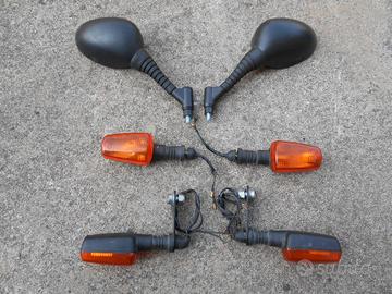 specchietti e freccia yamaha tdm 850 1996 2001