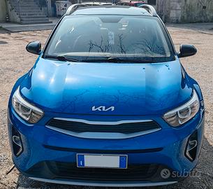 KIA STONIC 1.2 DPI URBAN