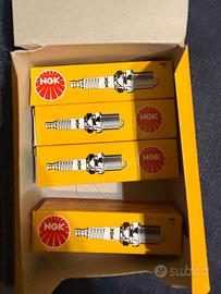 4 candele nuove per moto