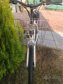 e-bike pedalata assistita e motika