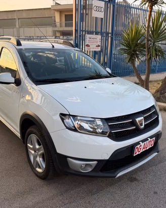 Dacia Sandero Stepway 1.5 dCi 8V 90 cv 2015