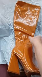 Stivali di alta moda