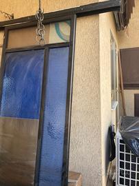 Porta scorrevole in vetro mantovana