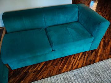 Divano in velluto verde