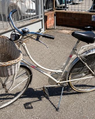 Bici Donna 26 City Bike Vintage con Cestino