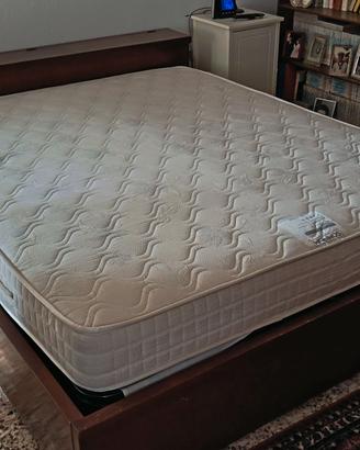 Letto arte povera