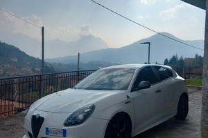 Alfa Romeo Giulietta Quadrifoglio Verde