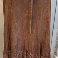 gonna ampia in camoscio