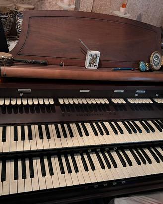 Organo Farfisa CH 32 60