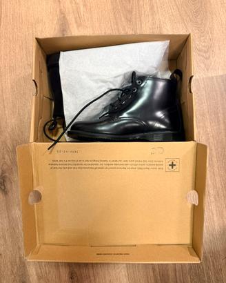 Dr. Martens Stivaletti Emmeline – N. 39 – Nuovi