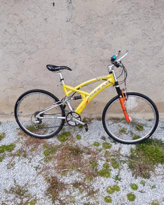 Bicicletta mtb 26 prezzo trattabile leggete