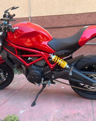 Ducati Monster 797 -2017
