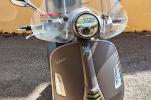 vespa 300 gts super
