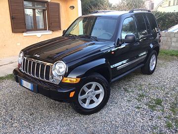 JEEP Cherokee 2.8 CRD “PARI al NUOVO”