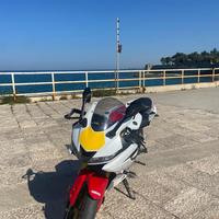 Moto Yamaha R 125 YZF ABS 60th Anniversary