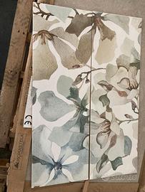 Rivestimento 25x75 effetto carta da parati