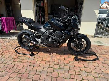 Kawasaki z750 total black 11457 km
