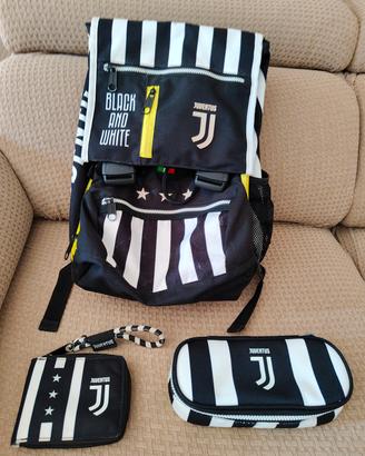 zaino juventus con astuccio e portafoglio