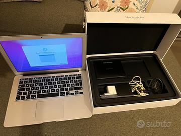 MacBook Air 13,3"