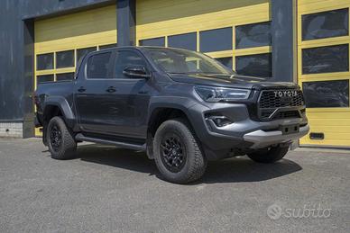 Toyota Hilux 2.8 D-4D A/T 4WD 4 porte Double Cab G