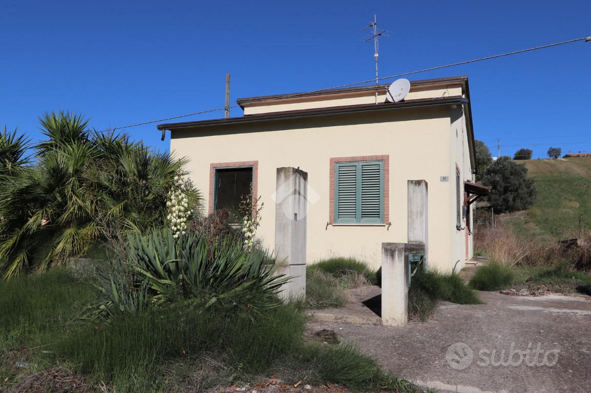House in Sant'Omero, Teramo - Vista 2