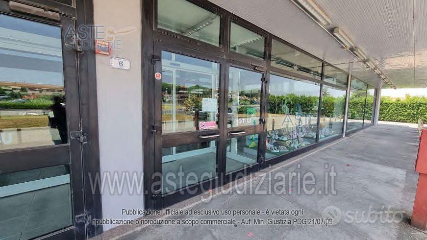 Negozio Collesalvetti [A4354392] - Vista 4