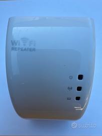 Wireless N Repeater con prese ITA ed estere
