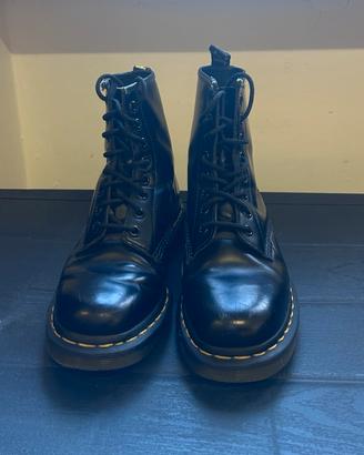 Dr. Martens 1460 nere – taglia 38