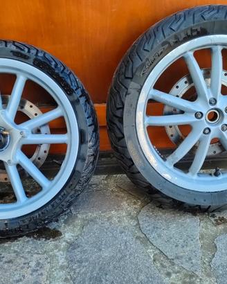 Cerchioni e Gomme beverly 200