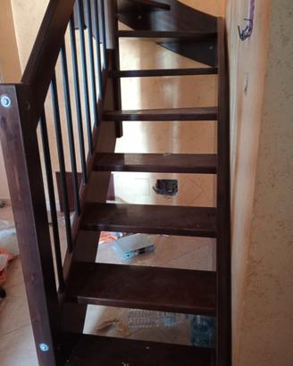 scala in legno 