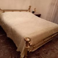 Copriletto matrimoniale damascato di cotone bianco